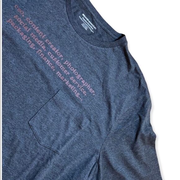 NWT Wool + Pepper Co. CEO Pocket Tee - Picture 2 of 3